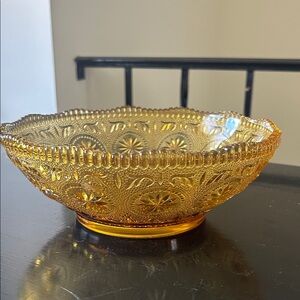 Brockway American Concord 9” Amber serving bowl